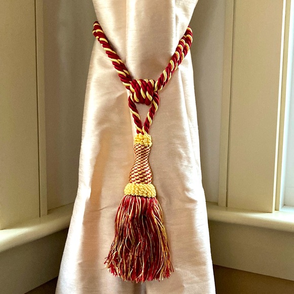 Drapery tie back (4) rope and tassels gold burgundy - Picture 3 of 16